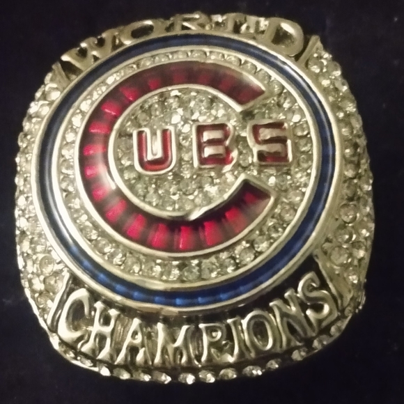 Men's Cub's Ring - Picture 1 of 4